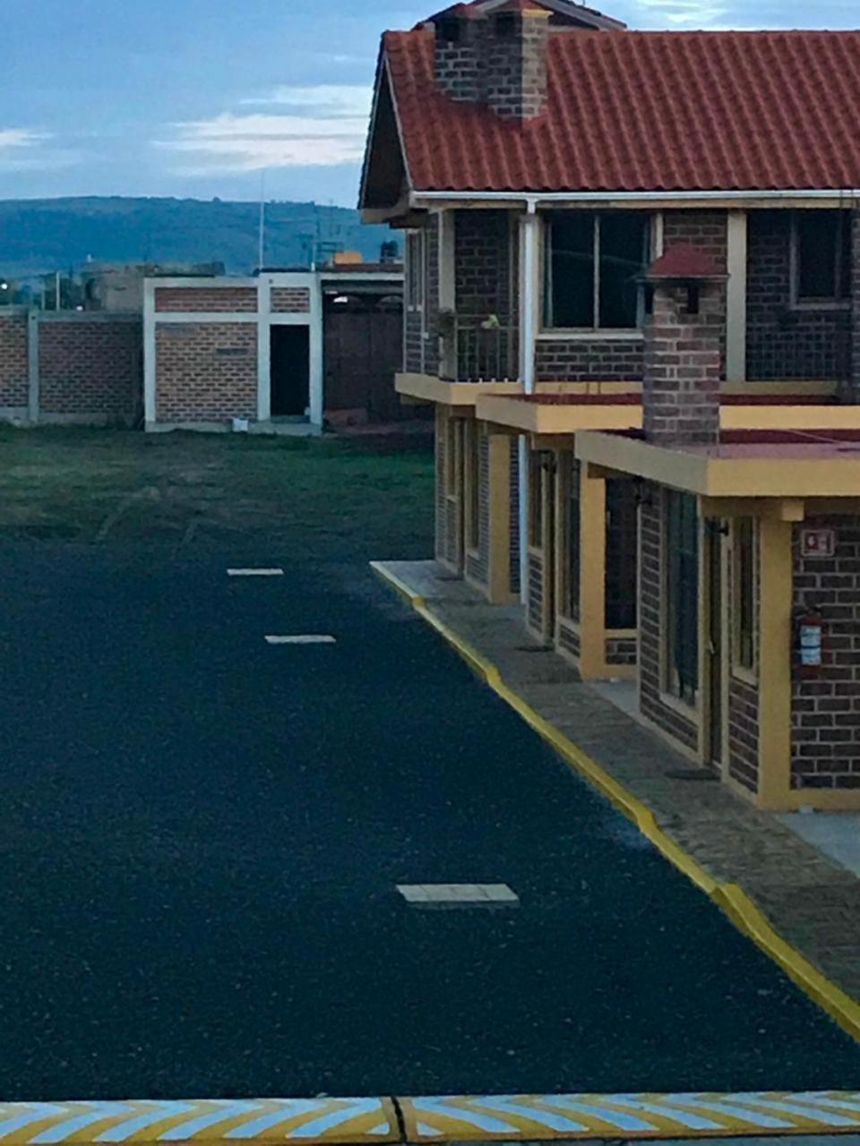 Hotel Y Cabanas Alan Chignahuapan Kültér fotó